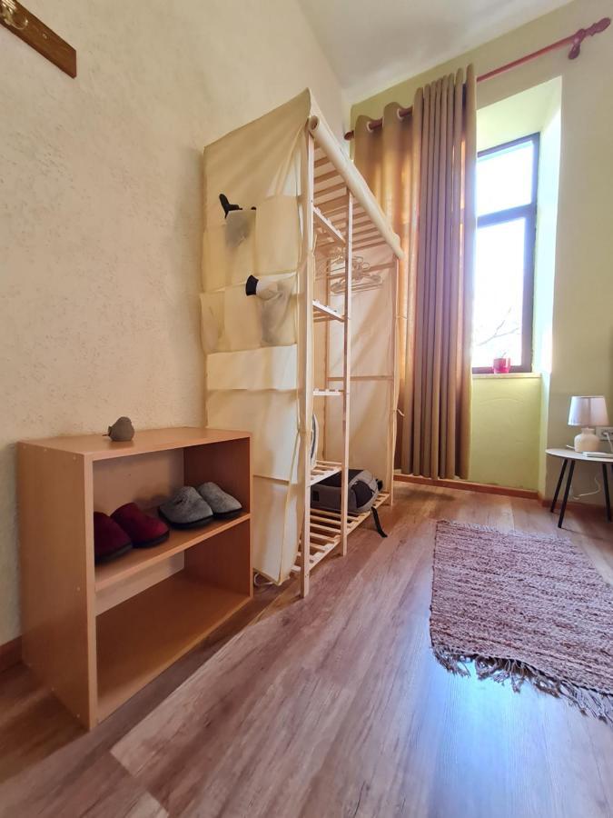 Ex-Block District Charming Studio Apartment With Treeish Sorrounding View! Tirana Extérieur photo